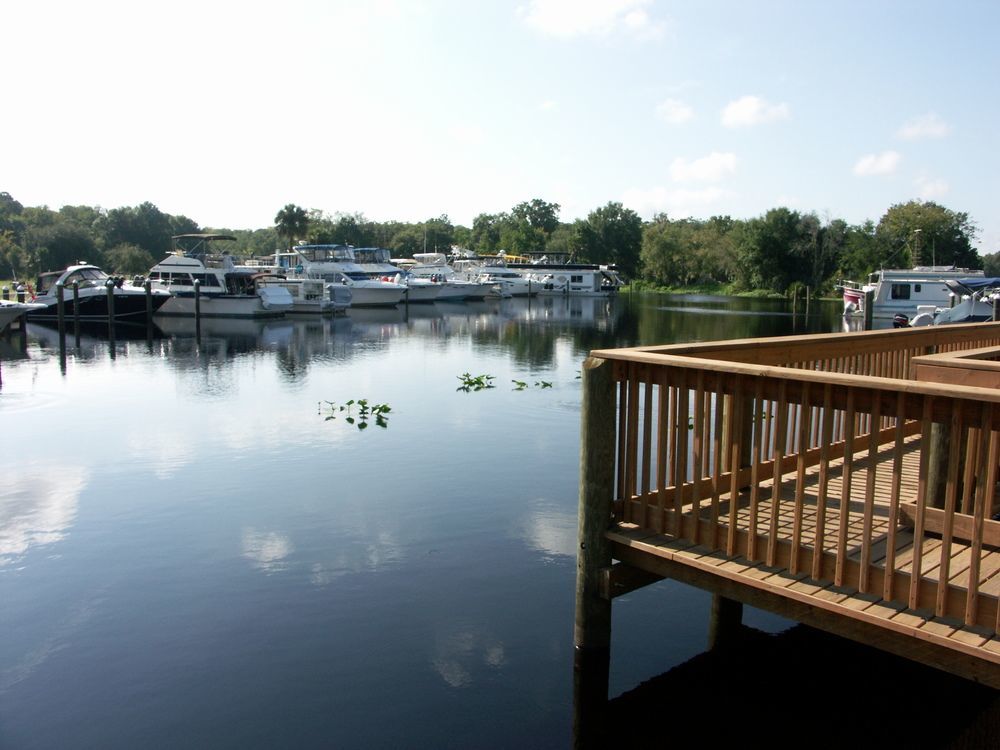 Big River Marina & Lodge Astor Dış mekan fotoğraf